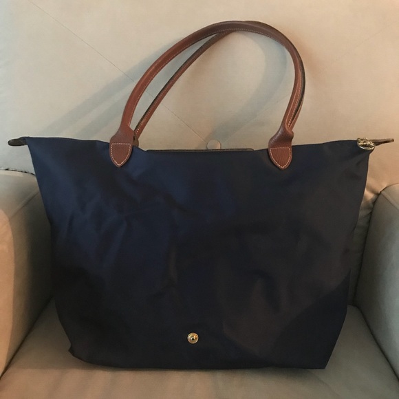 *SOLD Longchamp Le Pliage Navy Blue Large Tote - Picture 3 of 8
